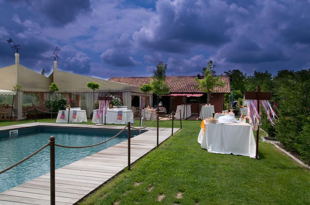 La Commedia Della Pentola Guest House Lu (Piedmont) Exterior foto